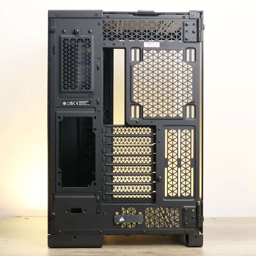 Corsair 6500X : Revue complète et build avec carte mère BTF 19 corsair 6500x arriere